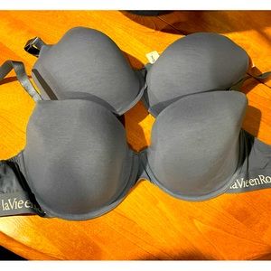 La Vie en Rose Bras x2